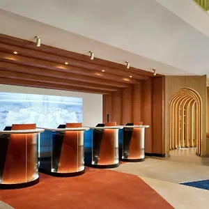 Montcalm East, Autograph Collection London